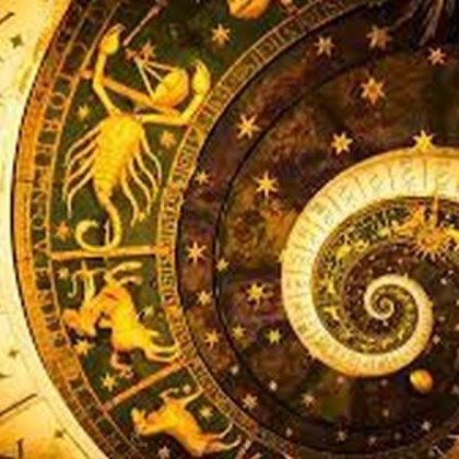 Астролозите посочиха три зодии които ще имат късмет до края