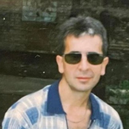 Щастлива развръзка за младият мъж издирвал баща си чрез социалната