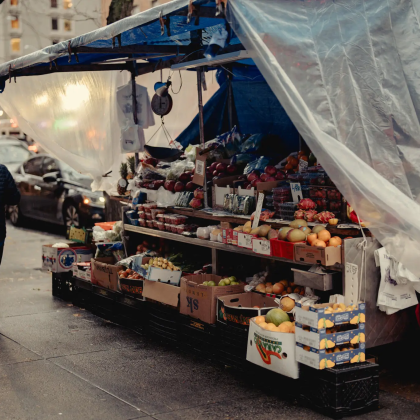 Седмица след като китайски предприемач с криптовалути купи произведение на