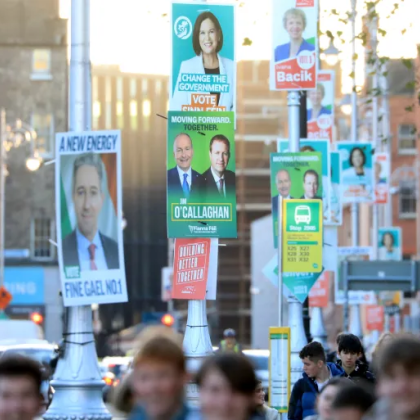 Ирландците гласуват днес за парламент Резултатите от анкетите сочат че трите