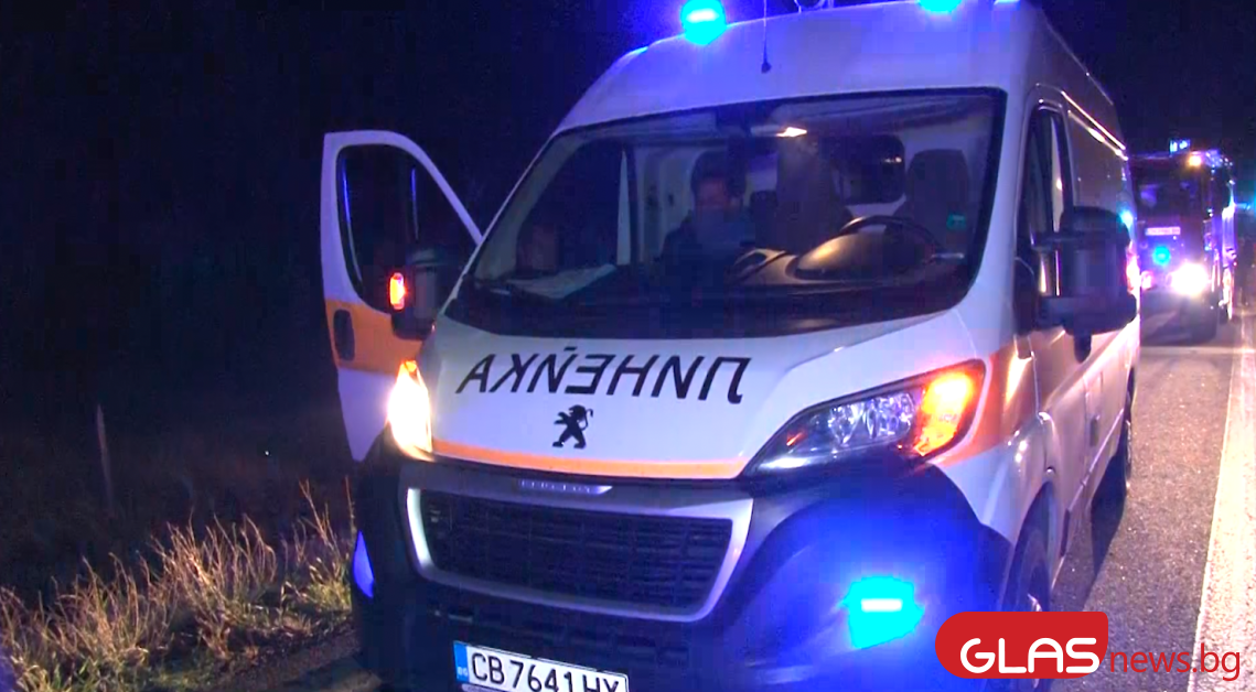 Два камиона се блъснаха край Луковит, шофьорите загинаха