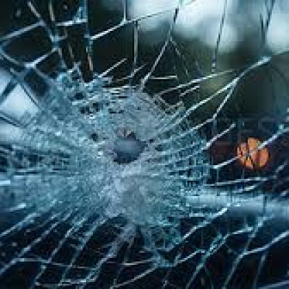 Испански автобус се преобърна на планински път във френските Пиренеи