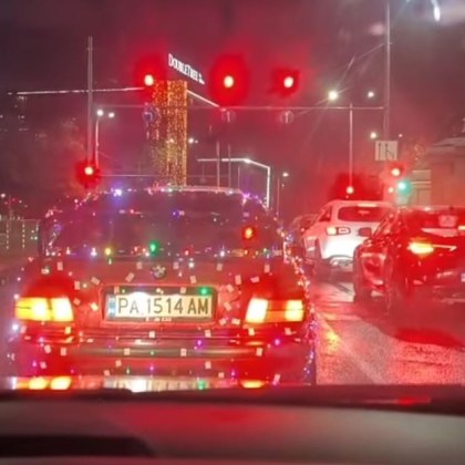 Червено БМВ успя да предизвика истински фурор из улиците на