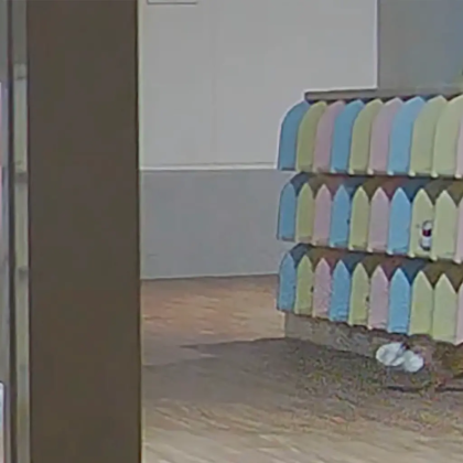 Полицията търсеше крадец на обувки на свобода като се смяташе