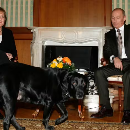 Кремъл отхвърли описанието на бившия германски канцлер Ангела Меркел за