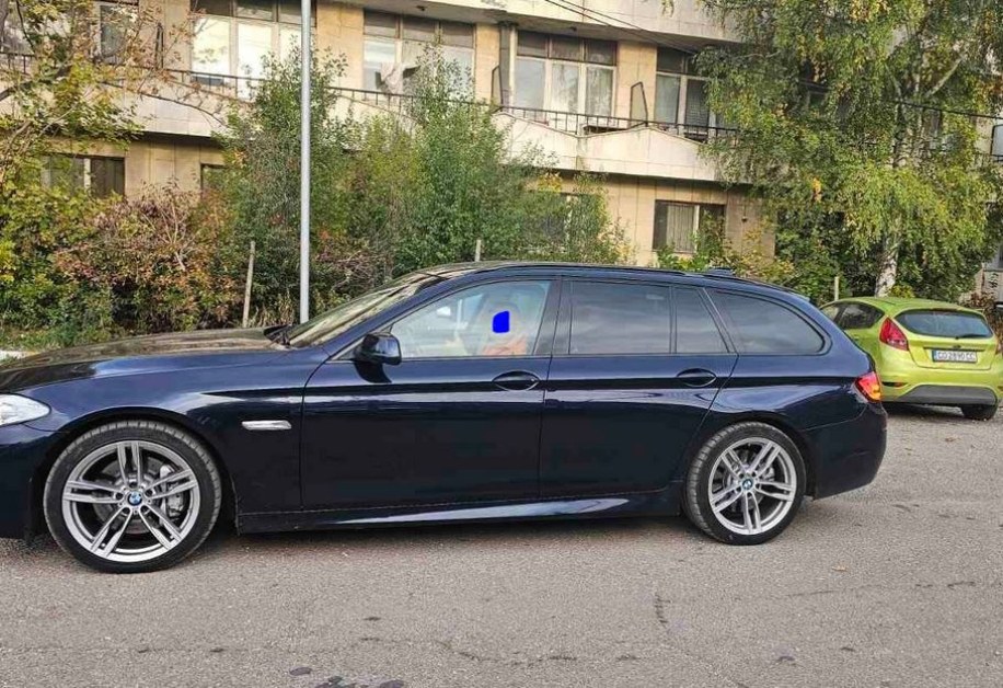 Откраднаха кола, паркирана в София СНИМКИ
