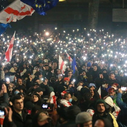 Полицията в Грузия арестува един от лидерите на опозицията след