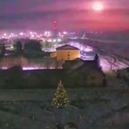 Жителите на якутския град Олекменск публикуваха кадри от падането на