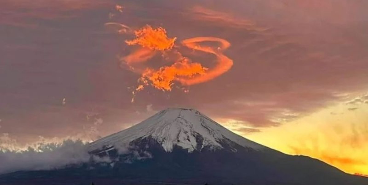 Нещо странно се случи мигове преди вулканично изригване ВИДЕО