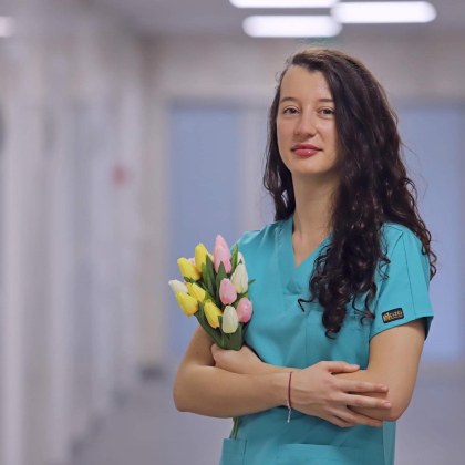 Годеницата на загиналия през септември пилот капитан Венцислав Дункин роди момиченце Бебето носи