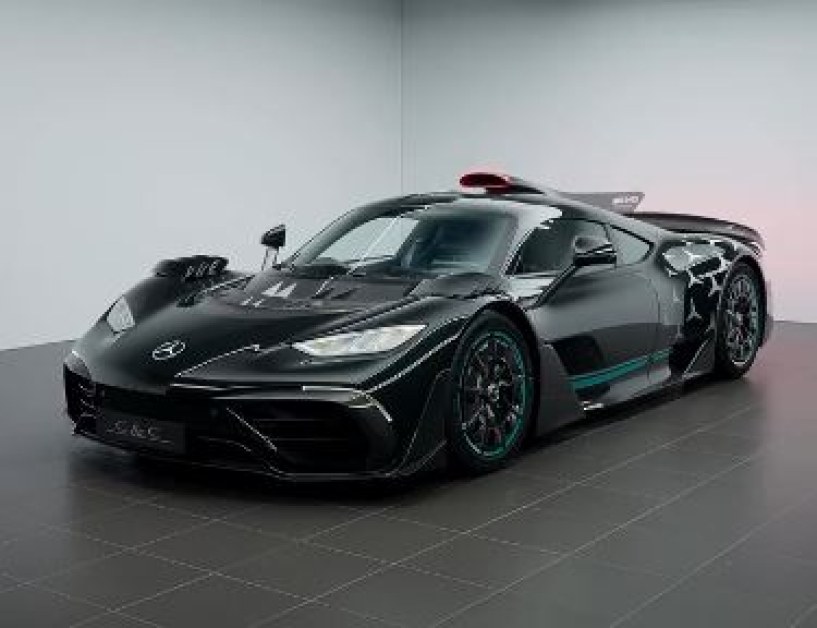 1 от 275: Българин купи AMG ONE за около 2,5 млн. евро ВИДЕО