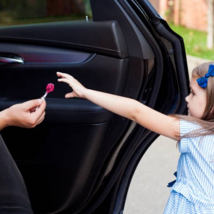 Обрат по случая с черния джип в София примамвал деца