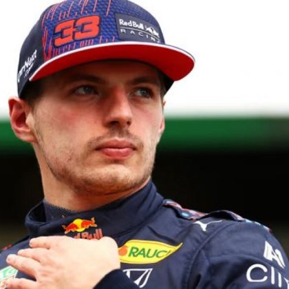 Пилотът от Формула 1 Макс Верстапен и приятелката му Кели Пикет