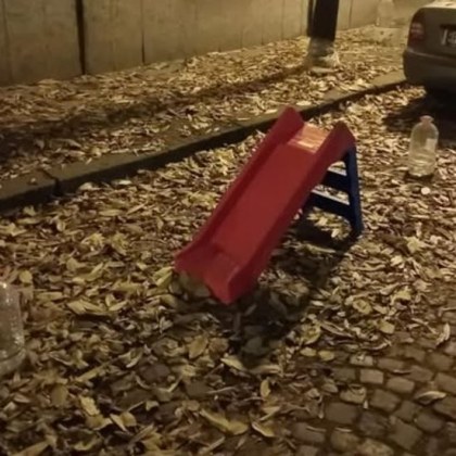 В пловдивския квартал Кючук Париж жителите демонстрират все по креативни начини