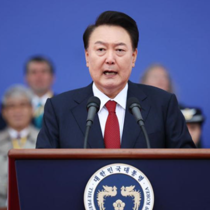 Президентът на Южна Корея Юн Сук йол избегна процедура по импийчмънт в южнокорейския парламент