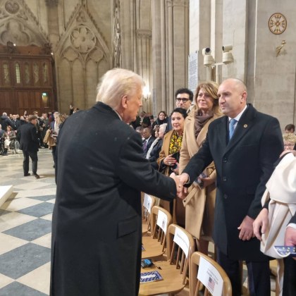 Срещата на президента Еманюел Макрон на избрания за президент Доналд