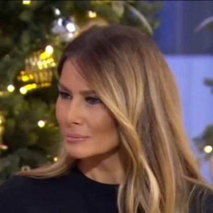 54 годишната Мелания Тръмп съпругата на новоизбрания президент на САЩ Доналд