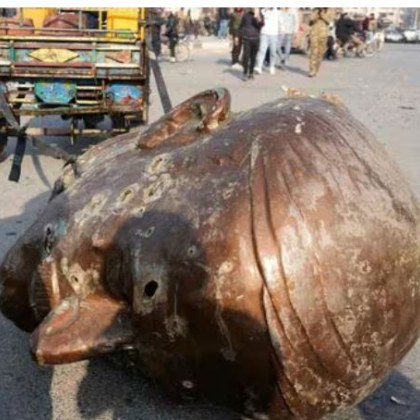 Из цяла Сирия жители на редица градове изразяват радостта си