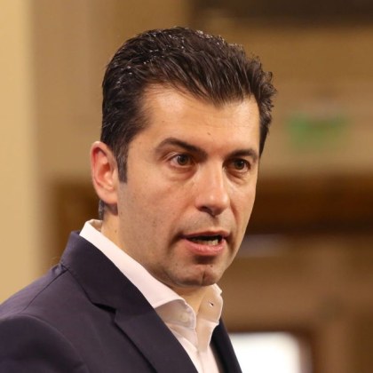 С мълниеносна публикация във Facebook профила си излезе съпредседателят на Продължаваме