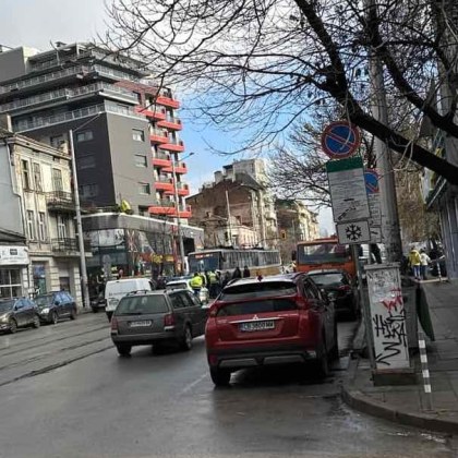 Инцидент с трамвай стана днес в София По първоначална информация