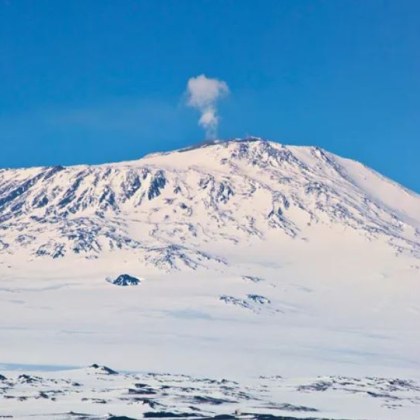Сред огромните ледени щитове на Антарктида се крие земя която