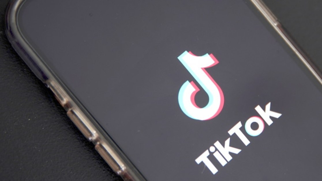 Предизвикателство в ТикТок прати 17 деца в болница