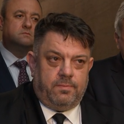 Елемент от съставянето на правителството включва диалог с другите политически