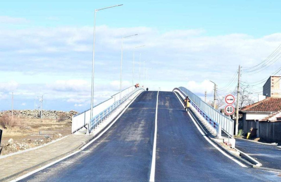 Комисията за Акт 15 констатира нарушения по изпълнението на надлеза 