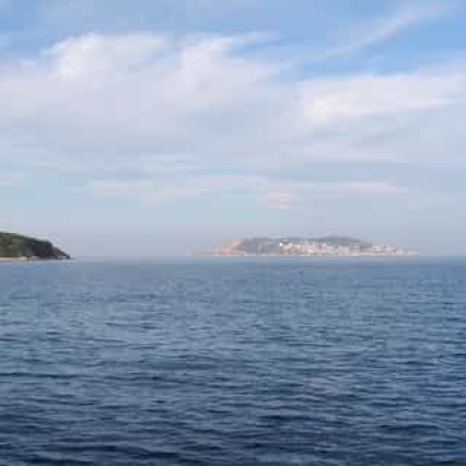 КОРАБ ЕМОНА МОРЯШКИ ЗАПИСКИНа стадиона може да сме яростни привърженици