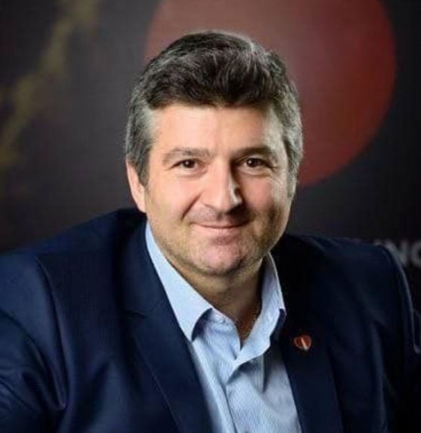 Басистът на група 