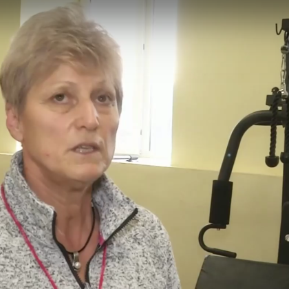 Световна рекордьорка по хвърляне на копие вече 30 години се