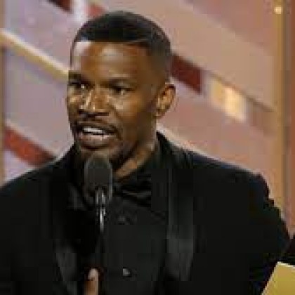 Вечерята за рождения ден на холивудския актьор Джейми Фокс беше