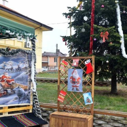 На красиво нощно тържество в центъра на Трилистник кметът Мирчо