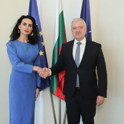 Министърът на външните работи Иван Кондов е провел работна среща