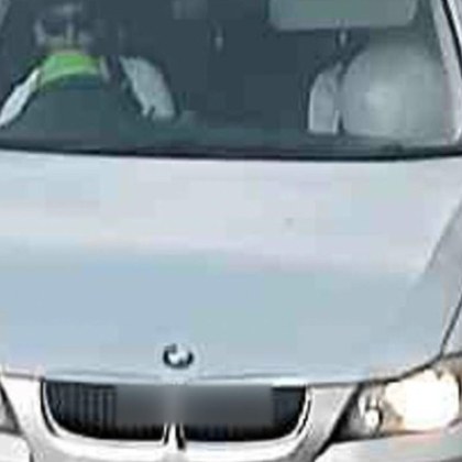 Шофьор употребил райски газ зад волана беше осъден на девет