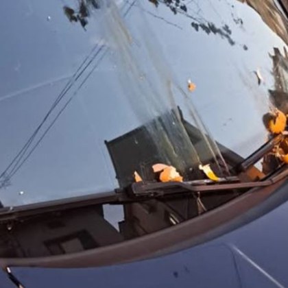 Грозна вандалска проява споходи кола в Асеновград Мъж завари няколко