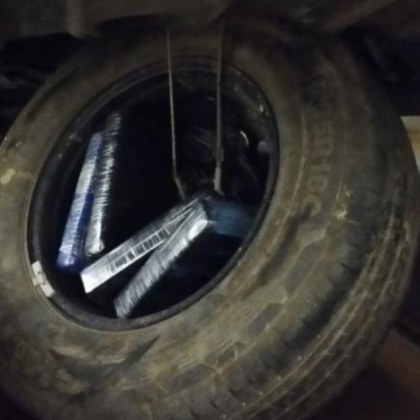 Кокаин за над 1 020 000 лева откриха митничари при