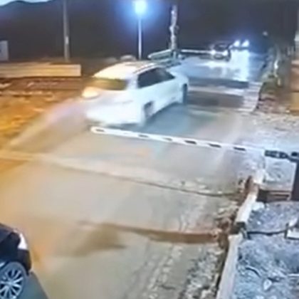 Вчера се случи тежък инцидент на жп прелеза край елинпелинското