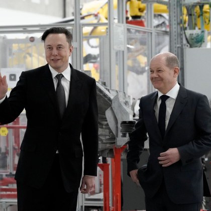 Милиардерът предприемач Илон Мъск призова германския канцлер Олаф Шолц да