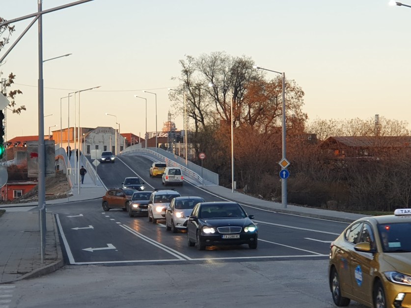 Пловдивчани за Бетонния мост: Всички ли се юрнаха от там да минават