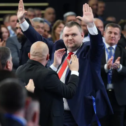 ДПС вече е без почетния председател Ахмед Доган Националната конференция