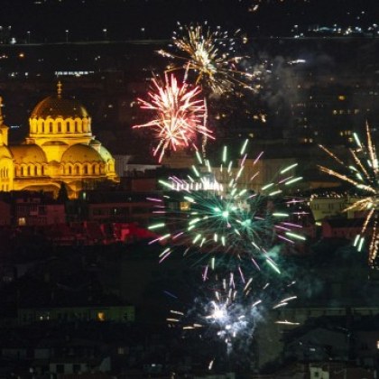 Столичната община организира новогодишен концерт на площад Княз Александър I