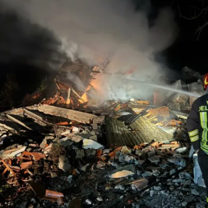 Еднофамилна къща в Италия се срути след взрив има загинал Инцидентът е