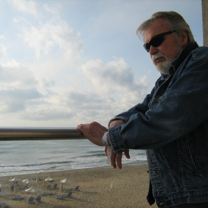 Пловдивският писател и журналист Любен Панов издаде осмата си книга