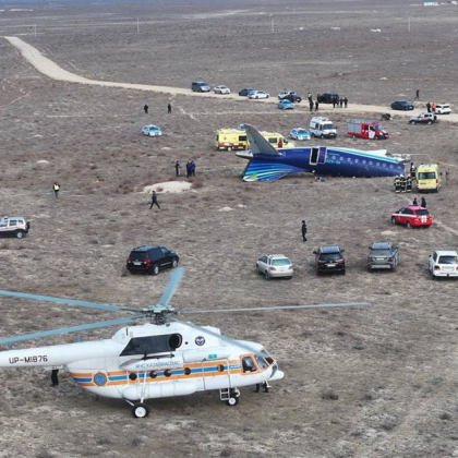 Азeрбайджанските авиолинии преустановиха всичките си полети от Баку до руската