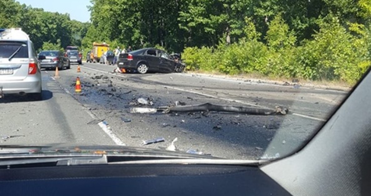 Тежка катастрофа във Варненско, загина жена, петима са в болница