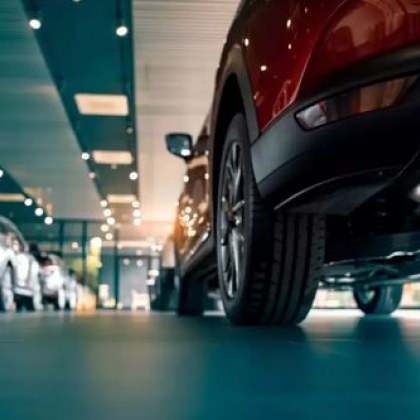 Какво би искал един автомобилен маниак да намери под коледната