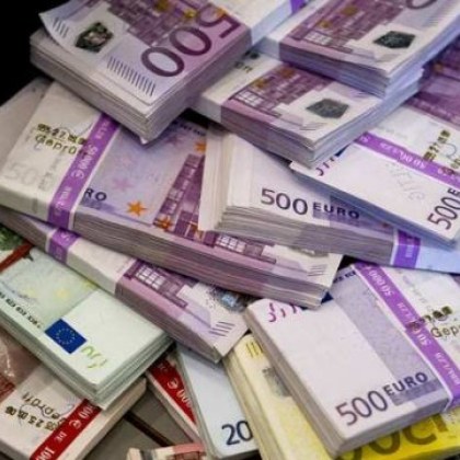 Взломна кражба на необичайно голяма стойност е била регистрирана на