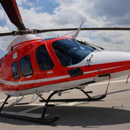 Въздушната линейка транспортира от Благоевград до София пациент От отделеното по