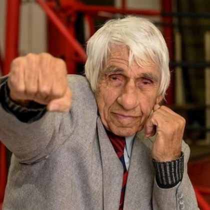 Починана легендарният треньор по бокс Тодор Занданов Зандана Той